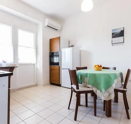 Porin Apartment *